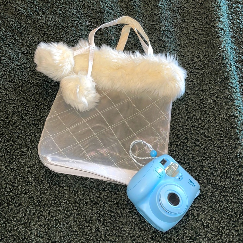 flirty vintage pom bag